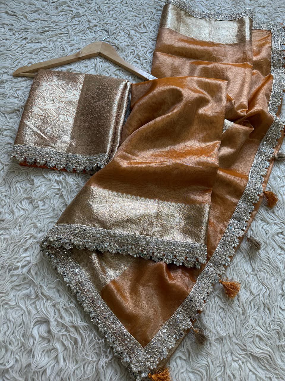Banarasi Maharani Tissue in Daimond Avtar Saree