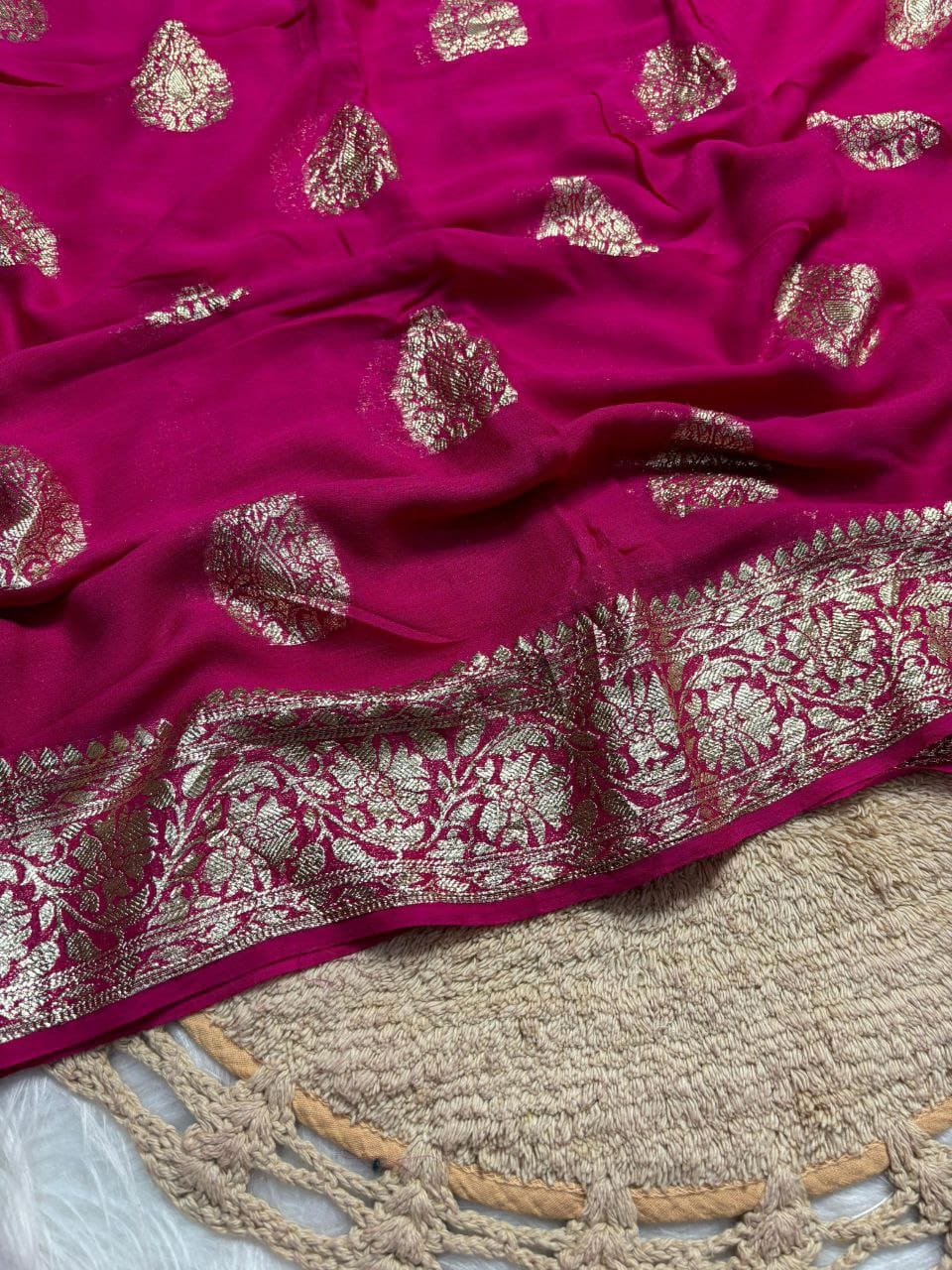 Viscose Georgette Weaving Butta Saree