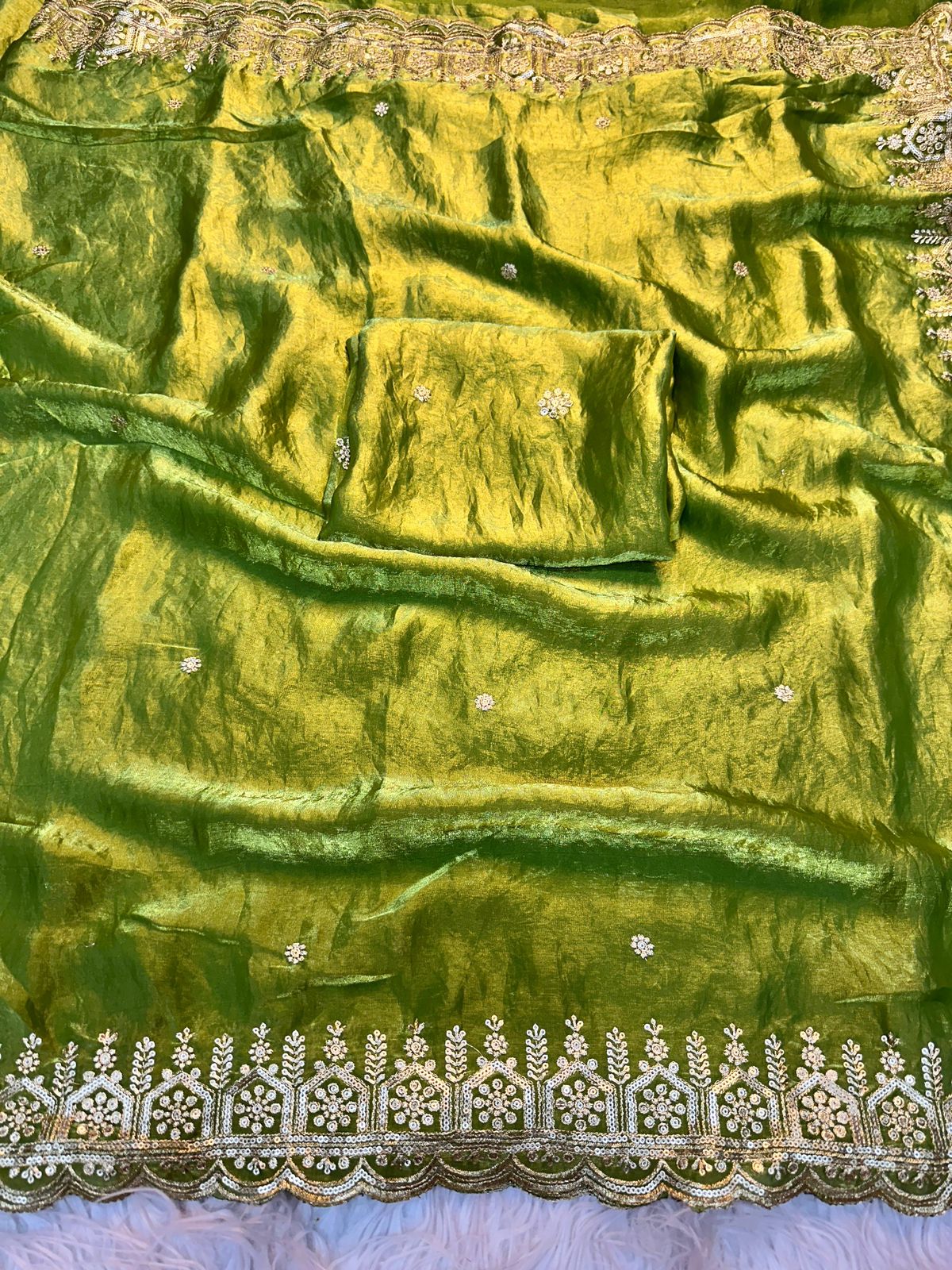 Soft Shiny Pixel Crushed Space Silk