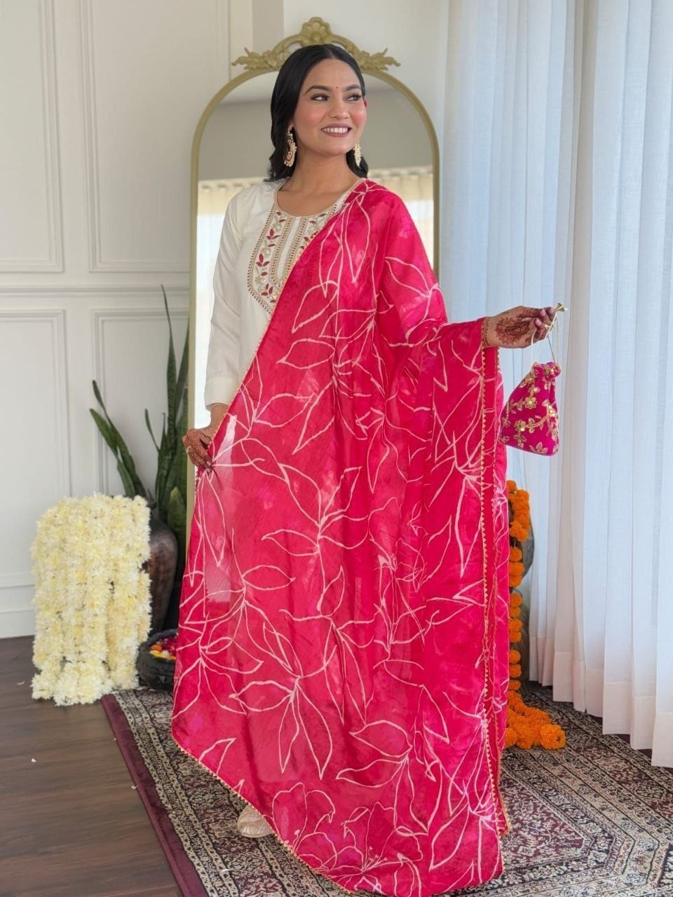 Goergeous Embroidery 3 Piece Set
