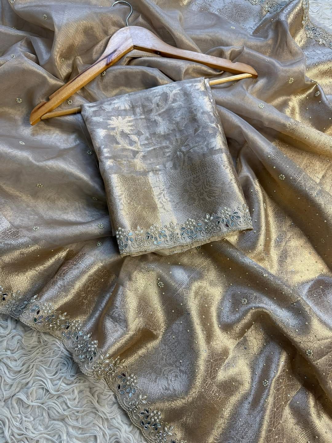 BANARASI SOFT MAHARANI GLASS TISSUE SILK SAREE