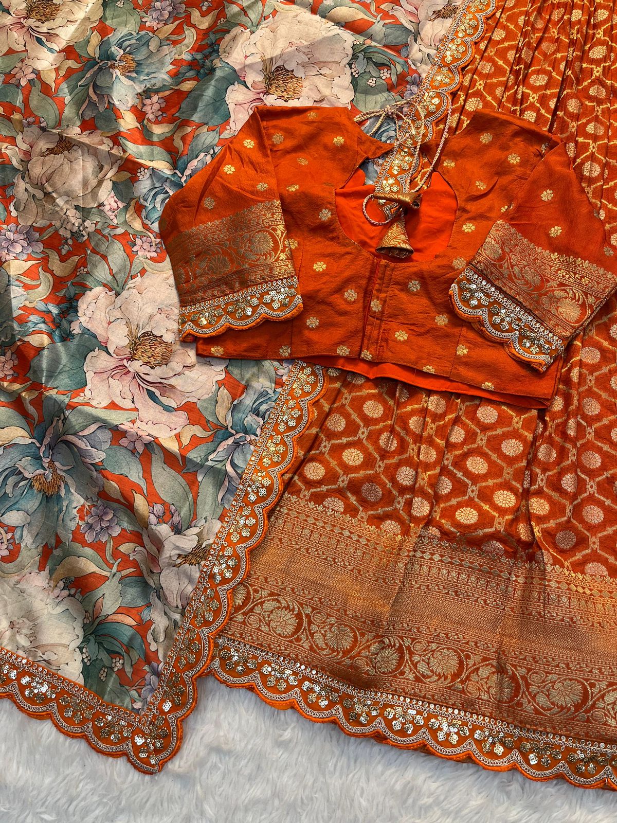 Pure Banarasi Lahenga
