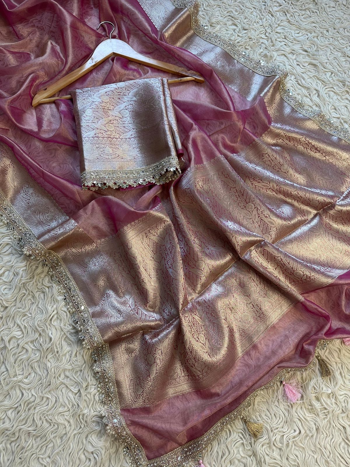 Banarasi Maharani Tissue in Daimond Avtar Saree