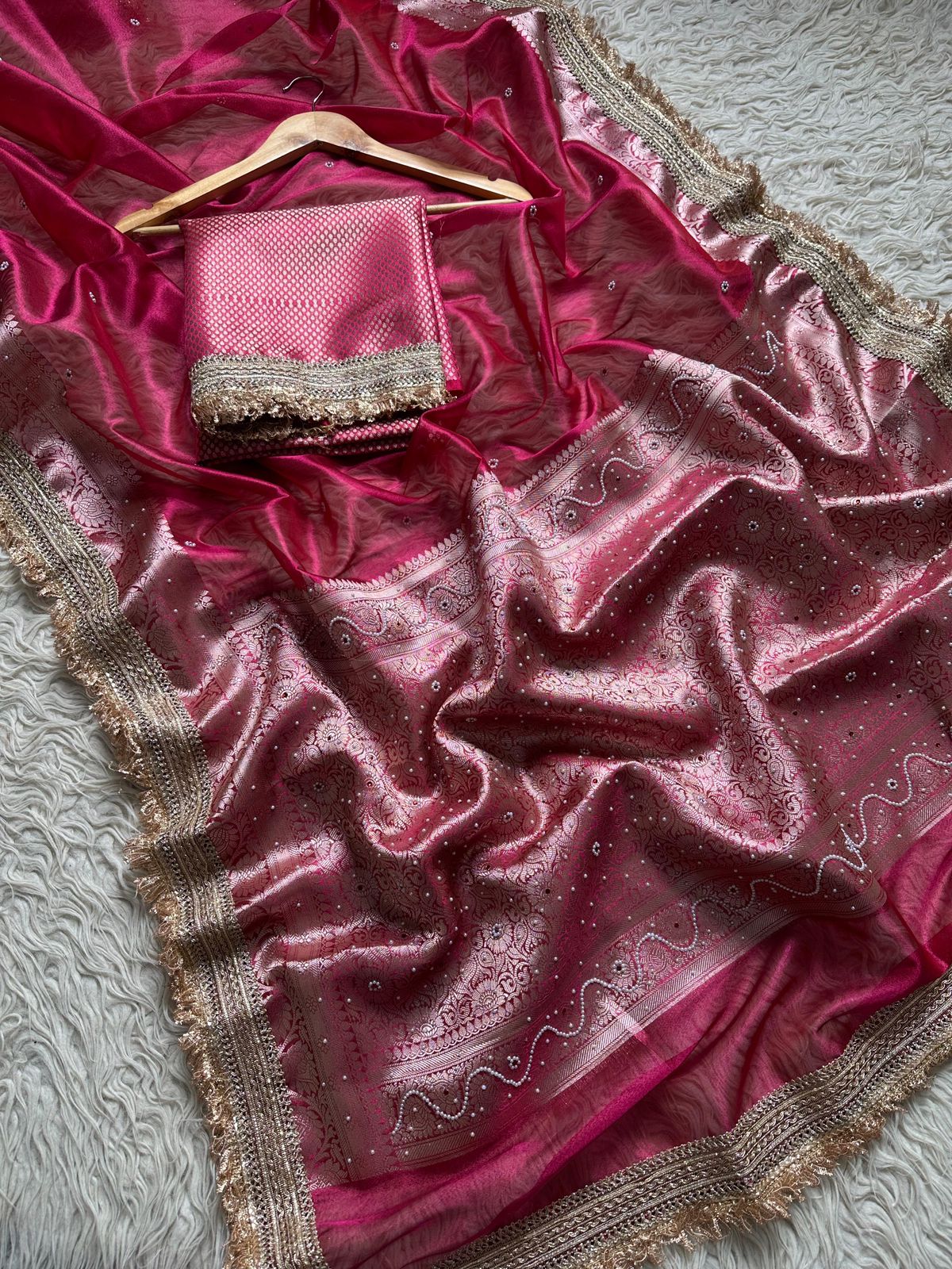 Banarasi maharani tissue