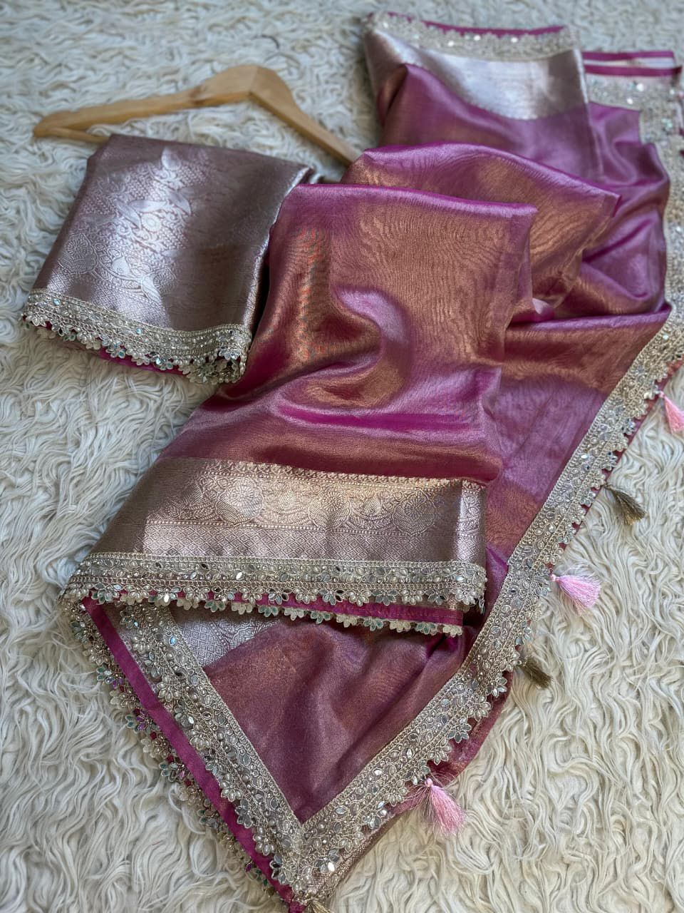 Banarasi Maharani Tissue in Daimond Avtar Saree