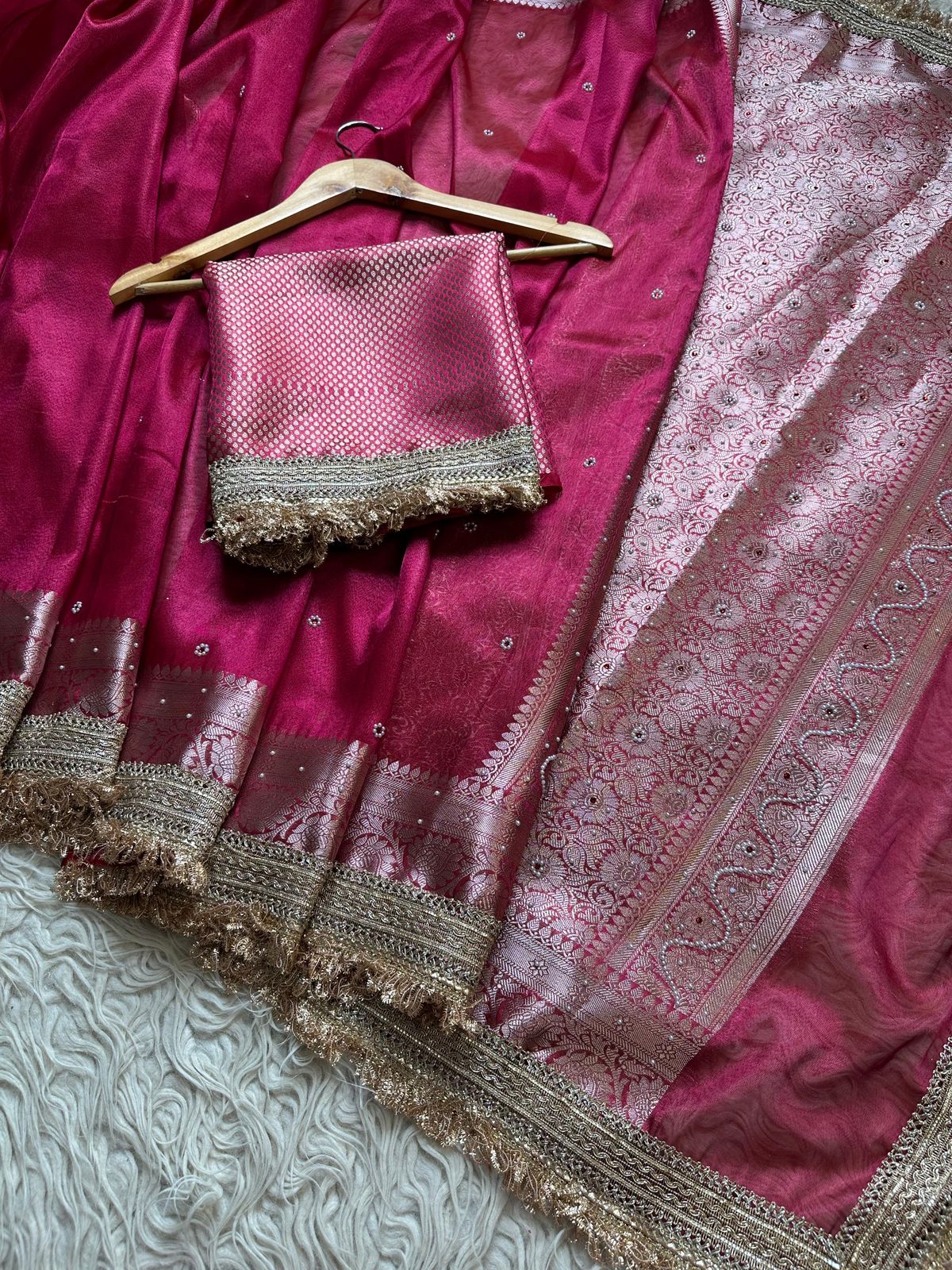 Banarasi maharani tissue