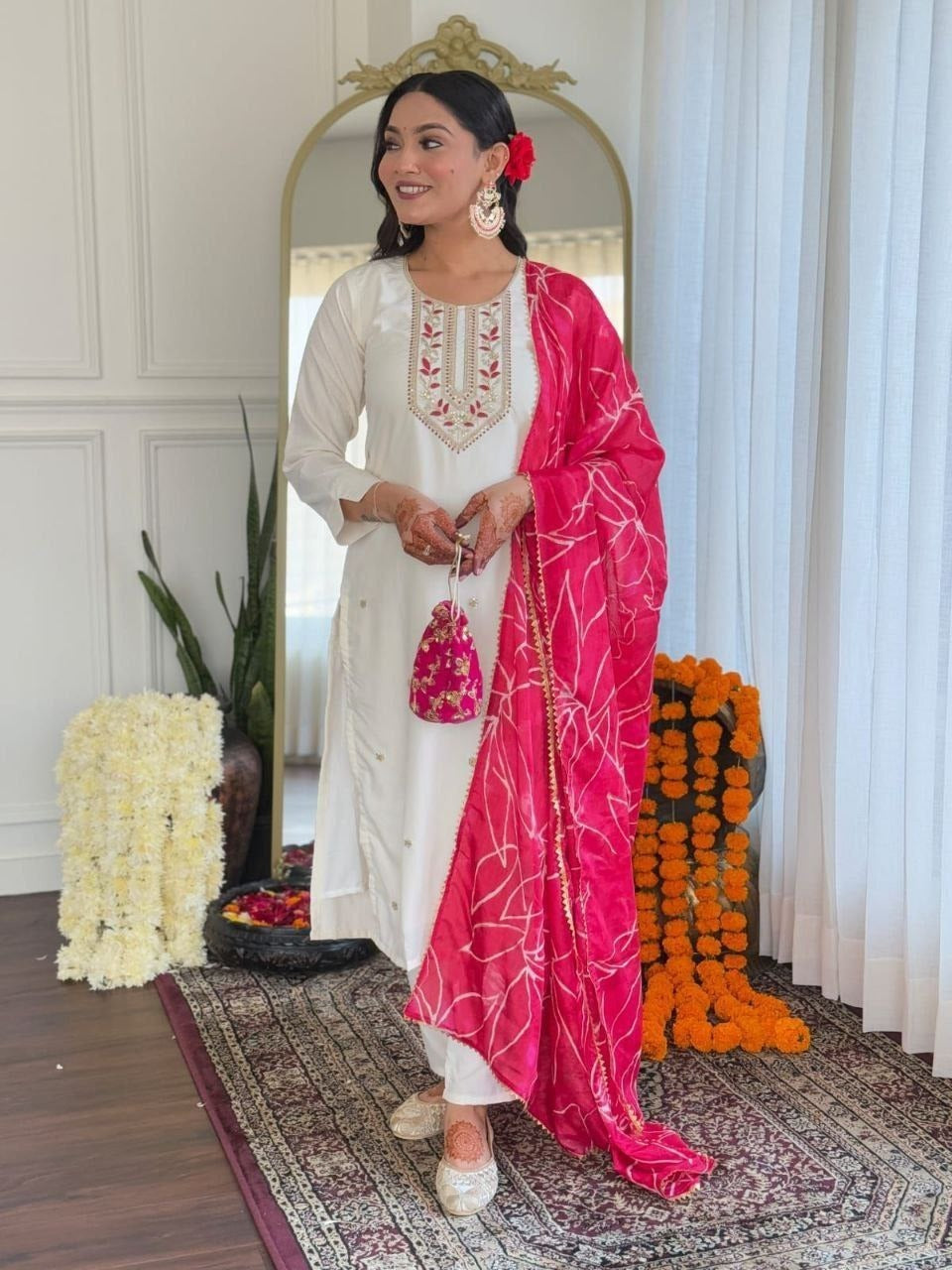 Goergeous Embroidery 3 Piece Set